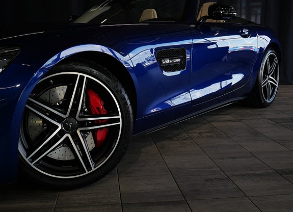 Mercedes-Benz AMG GT Roadster 7 of 28