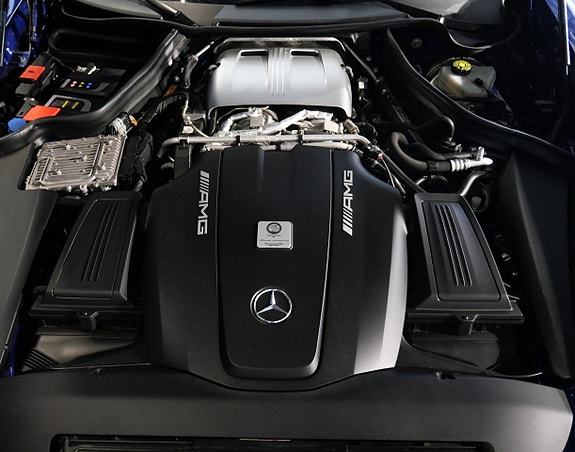 Mercedes-Benz AMG GT Roadster 24 of 28