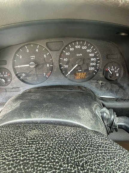 Opel Astra 2 of 5