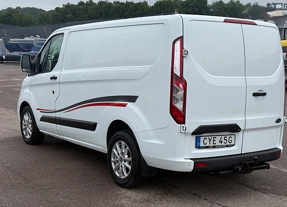 Ford Transit Custom 5 of 19