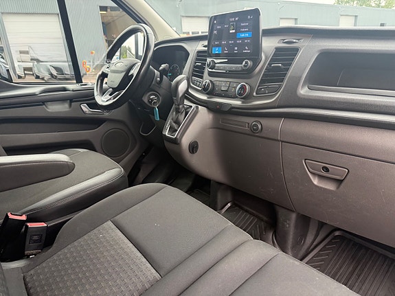 Ford Transit Custom 10 of 19
