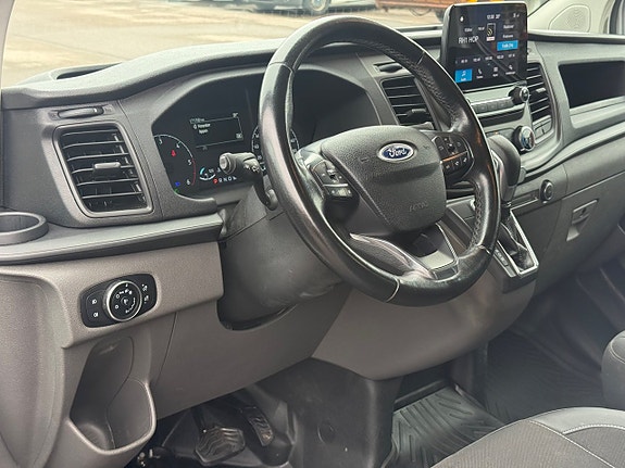Ford Transit Custom 7 of 19