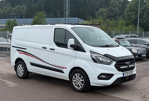 Ford Transit Custom 2 of 19