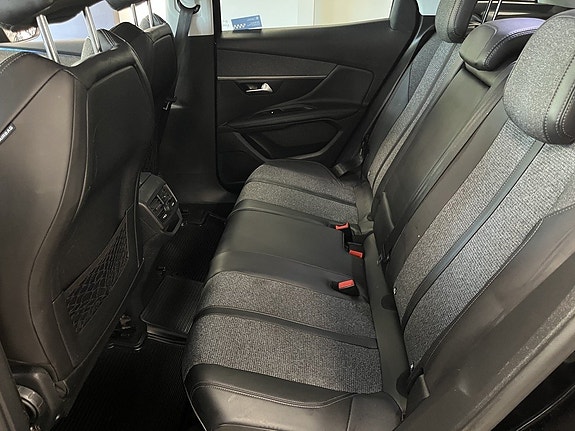 Peugeot 3008 7 of 15