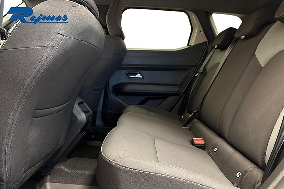 Dacia Duster 8 of 19