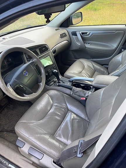 Volvo XC70 5 of 6