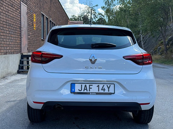 Renault Clio 4 of 24