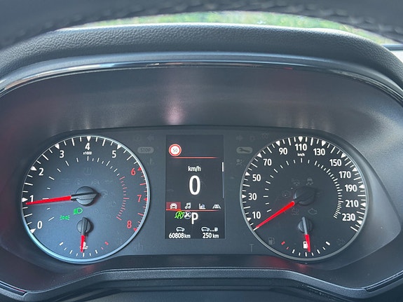 Renault Clio 16 of 24