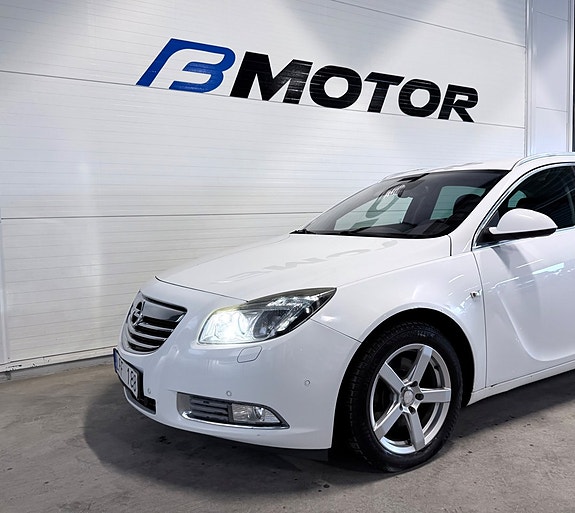 Opel Insignia 5 of 15