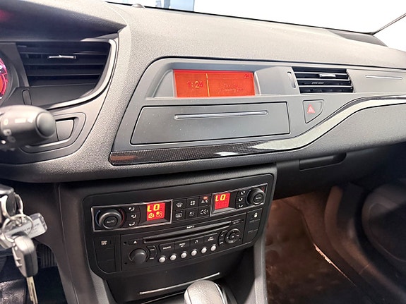 Citroen C5 13 of 16