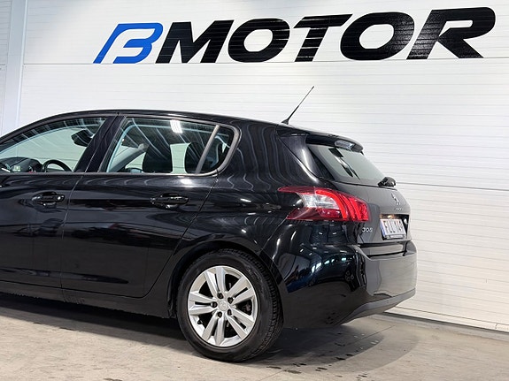 Peugeot 308 4 of 14