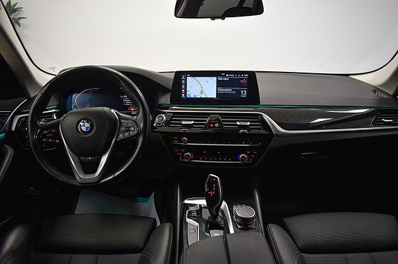 BMW 520d 8 of 30