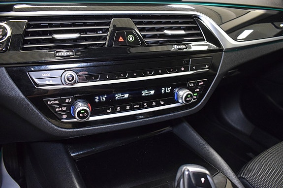 BMW 520d 19 of 30