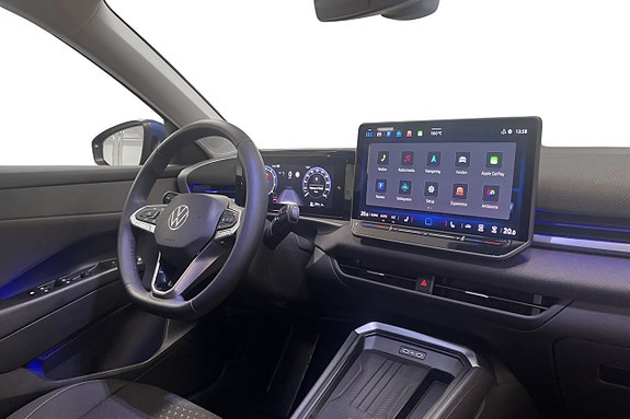 Volkswagen T-Roc 21 of 30