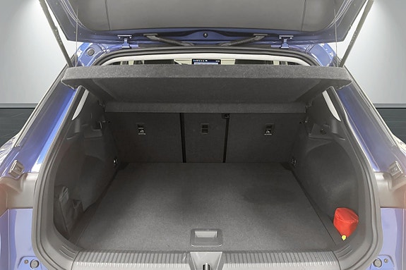 Volkswagen T-Roc 24 of 30