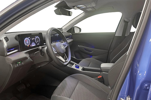 Volkswagen T-Roc 19 of 30