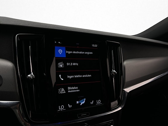 Volvo V90 Cross Country 19 of 30