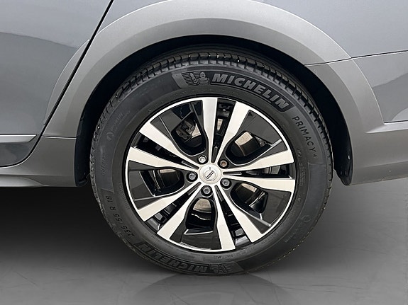 Volvo V90 Cross Country 28 of 30
