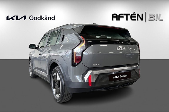 Kia EV3 8 of 24