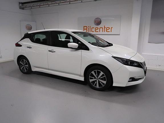 Nissan Leaf 6 of 30