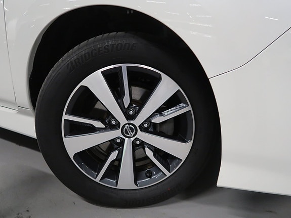 Nissan Leaf 14 of 30