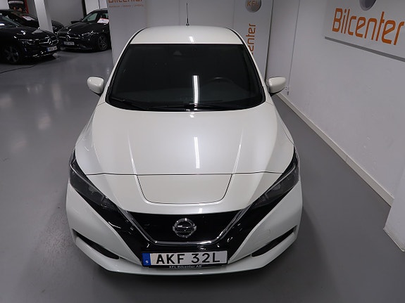Nissan Leaf 13 of 30