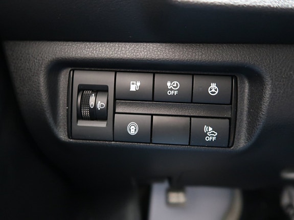Nissan Leaf 28 of 30