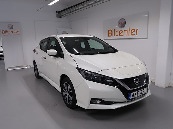 Nissan Leaf 5 of 30