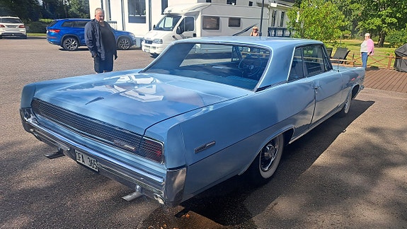 Pontiac Grand Prix 4 of 12