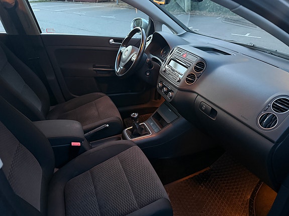 Volkswagen Golf Plus 7 of 10