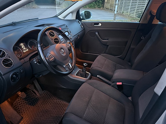 Volkswagen Golf Plus 3 of 10
