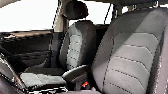 Volkswagen Tiguan Allspace 8 of 13