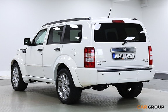 Dodge Nitro 7 of 18