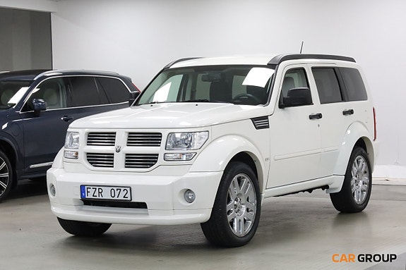Dodge Nitro 2 of 18