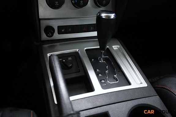 Dodge Nitro 17 of 18