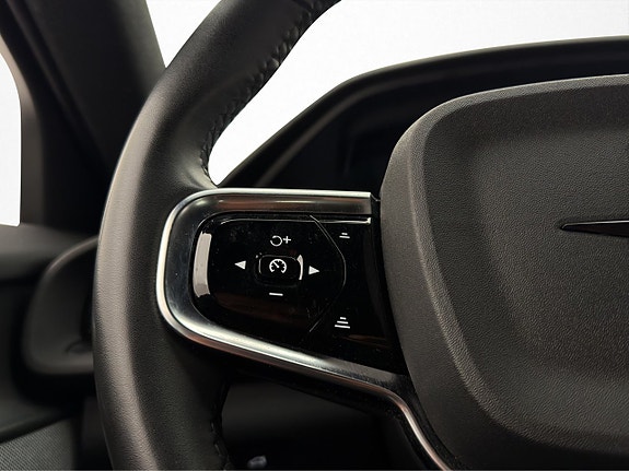 Polestar 2 24 of 30