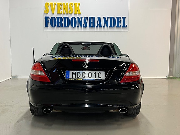 Mercedes-Benz SLK200 10 of 28