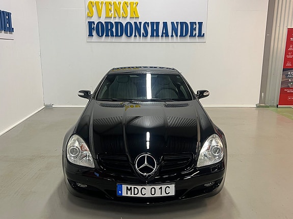 Mercedes-Benz SLK200 2 of 28