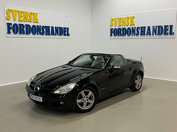 Mercedes-Benz SLK200 4 of 28