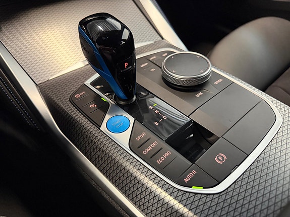 BMW i4 14 of 15