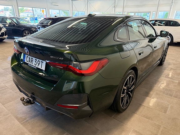 BMW i4 7 of 15
