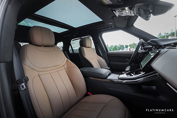 Land Rover Range Rover Sport 7 of 20