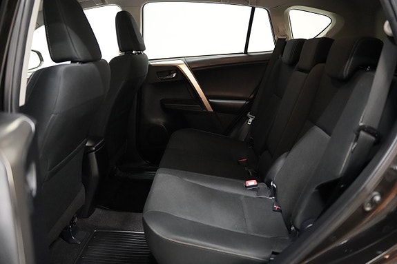 Toyota RAV4 20 of 23
