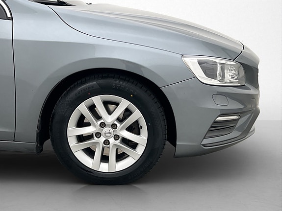 Volvo V60 30 of 30