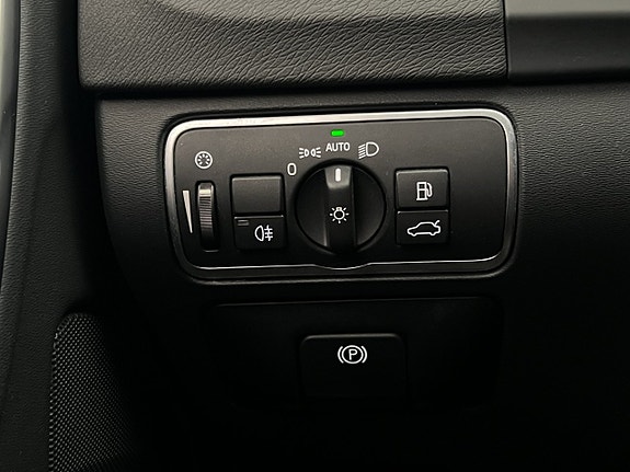 Volvo V60 13 of 30