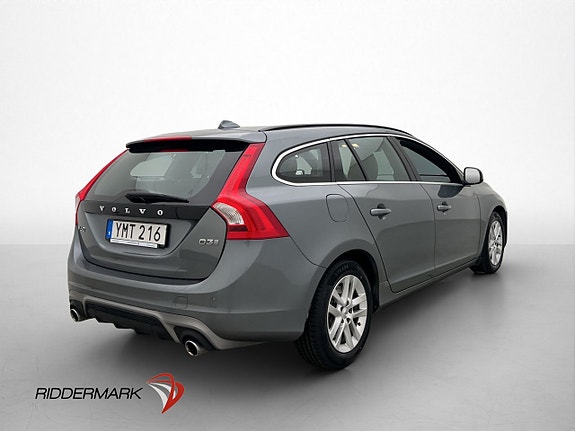 Volvo V60 8 of 30