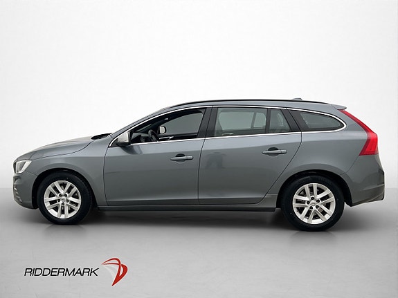 Volvo V60 4 of 30