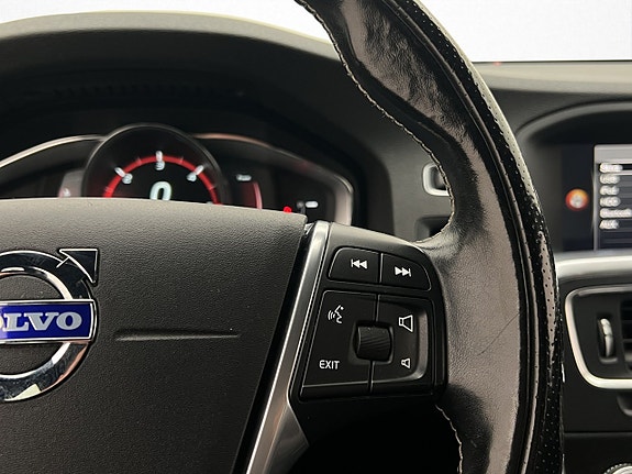 Volvo V60 16 of 30