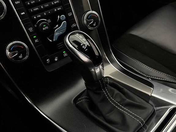 Volvo V60 22 of 30