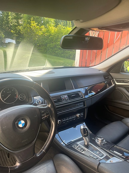 BMW 520d 5 of 9